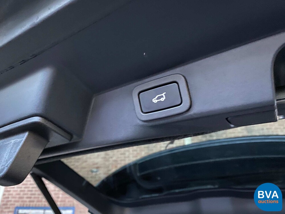 Land Rover Range Rover Sport SVR 575 PS FACELIFT 5.0 V8 SVR MJ 2019.