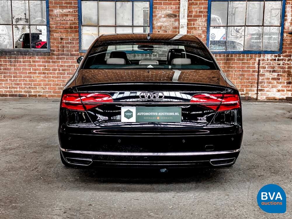 Audi A8 3.0 TDI Quattro 262PS 2017 -Org. NL-FACELIFT, NV-472-X.
