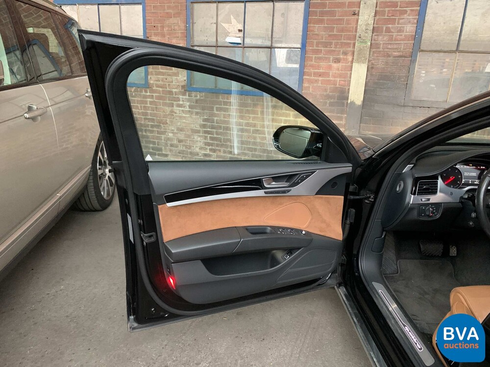 Audi A8 3.0 TDI Quattro 262PS 2017 -Org. NL-FACELIFT, NV-472-X.
