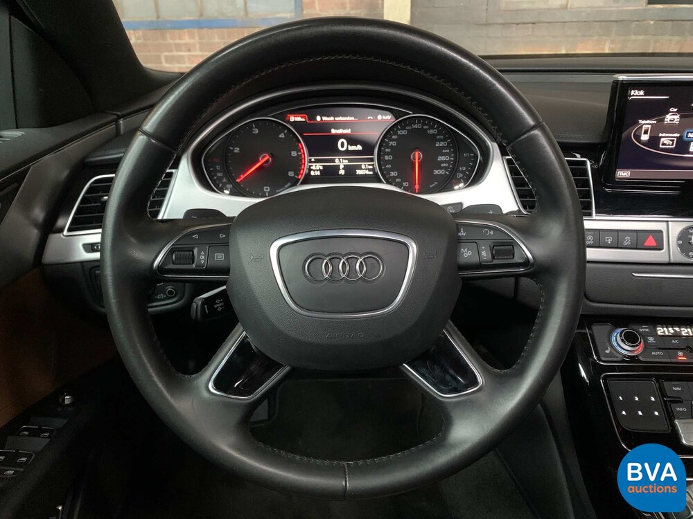 Audi A8 3.0 TDI Quattro 262PS 2017 -Org. NL-FACELIFT, NV-472-X.