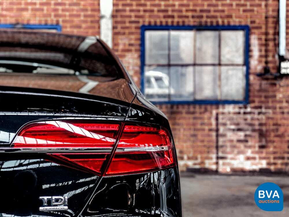 Audi A8 3.0 TDI Quattro 262PS 2017 -Org. NL-FACELIFT, NV-472-X.