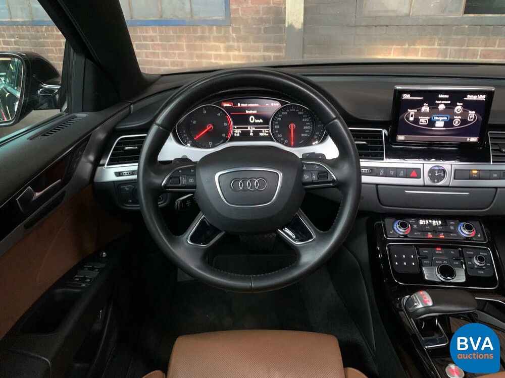 Audi A8 3.0 TDI Quattro 262PS 2017 -Org. NL-FACELIFT, NV-472-X.