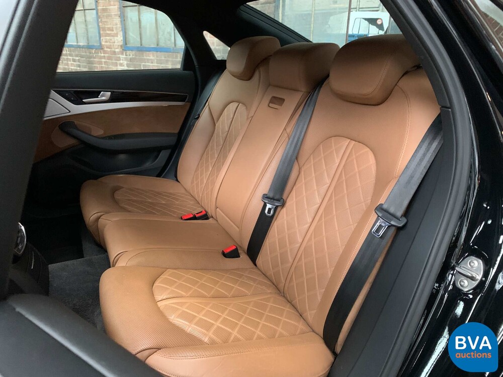 Audi A8 3.0 TDI Quattro 262PS 2017 -Org. NL-FACELIFT, NV-472-X.