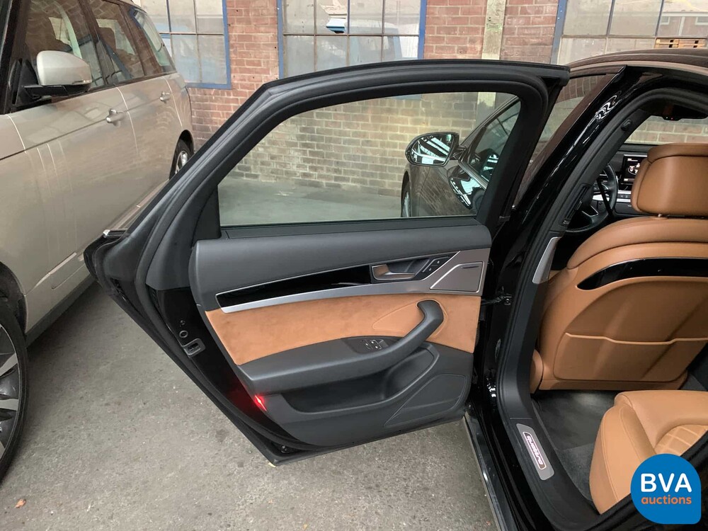 Audi A8 3.0 TDI Quattro 262PS 2017 -Org. NL-FACELIFT, NV-472-X.
