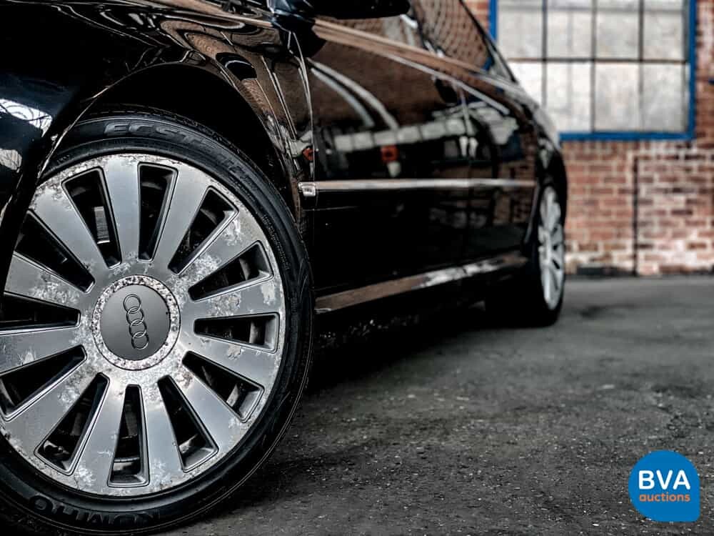 Audi A8 Lang 6.0 W12 Quattro Pro Linie 450 PS 2004, 69-RD-NX.