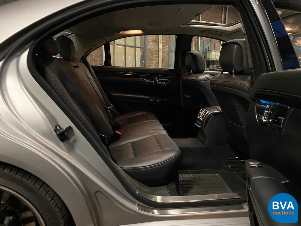 Mercedes-Benz S63 AMG S-Klasse Lang 525 PS 2009 DESIGNO, 27-KZF-3.