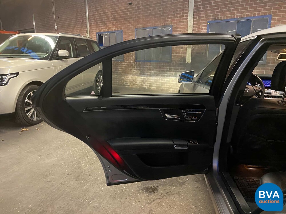 Mercedes-Benz S63 AMG S-Klasse Lang 525 PS 2009 DESIGNO, 27-KZF-3.