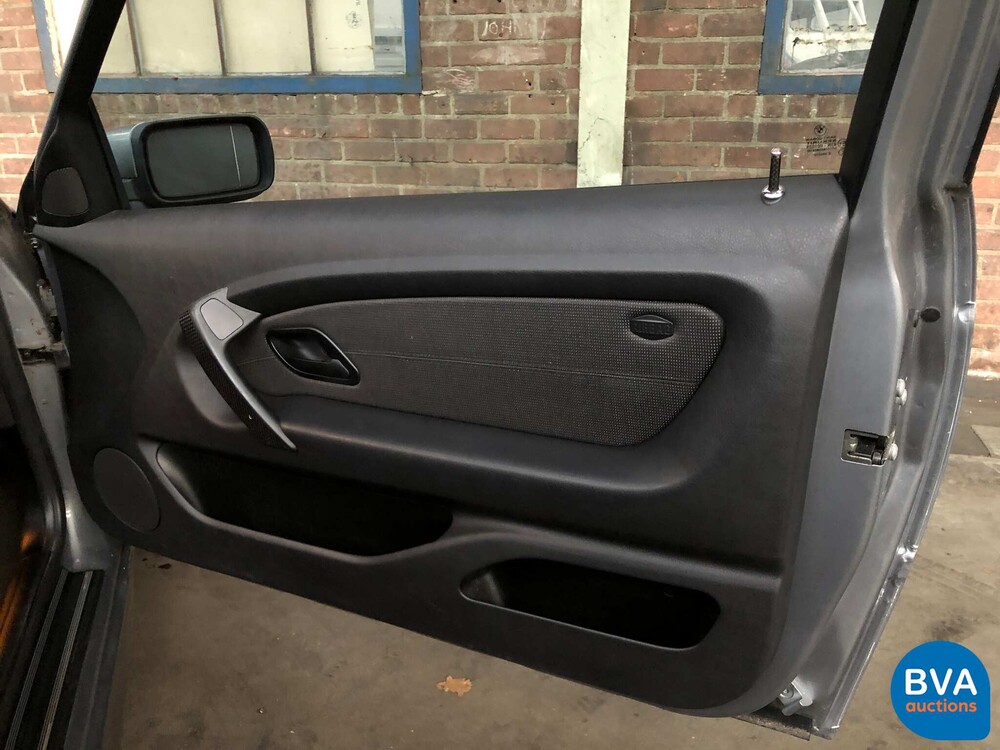 BMW 316ti Compact 3er 116pk 2004, JV-129-S.