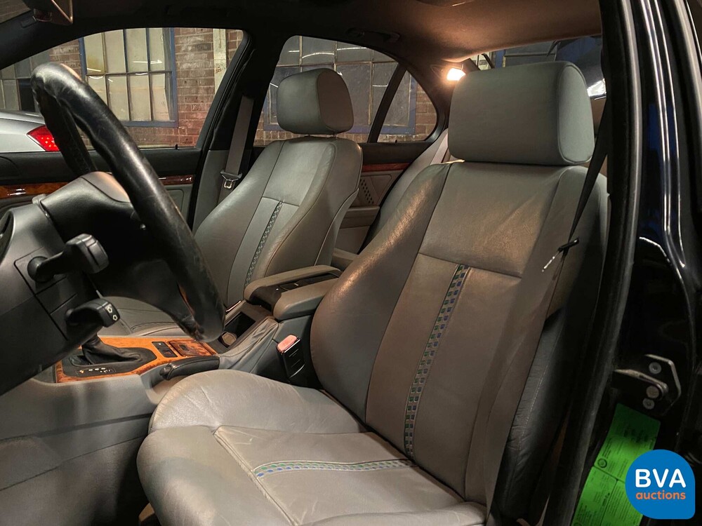 BMW ALPINA B10 4.6 V8 2001 FACELIFT 1 oder 203, NL-Zulassung.