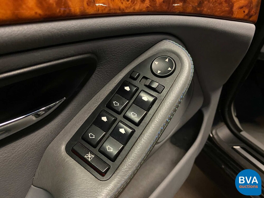 BMW ALPINA B10 4.6 V8 2001 FACELIFT 1 oder 203, NL-Zulassung.