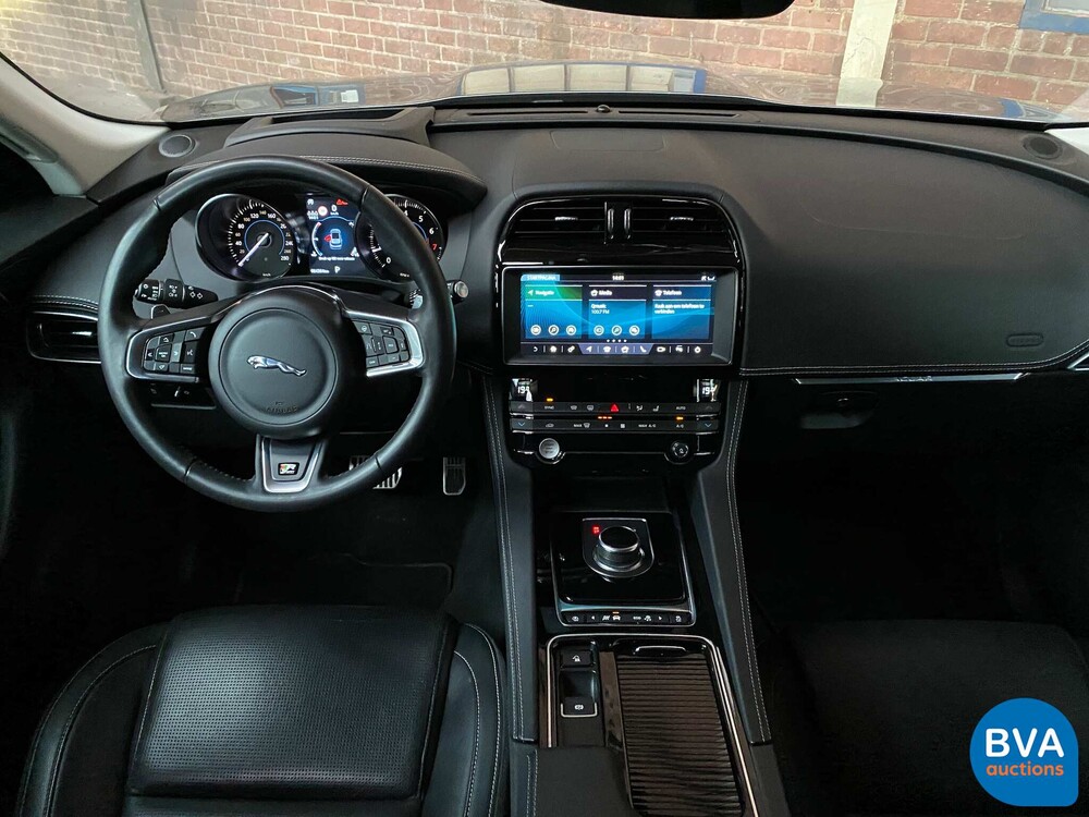 Jaguar F-Tempo 2.0 25t R-Sport AWD 250PS 2019, N-803-JS.