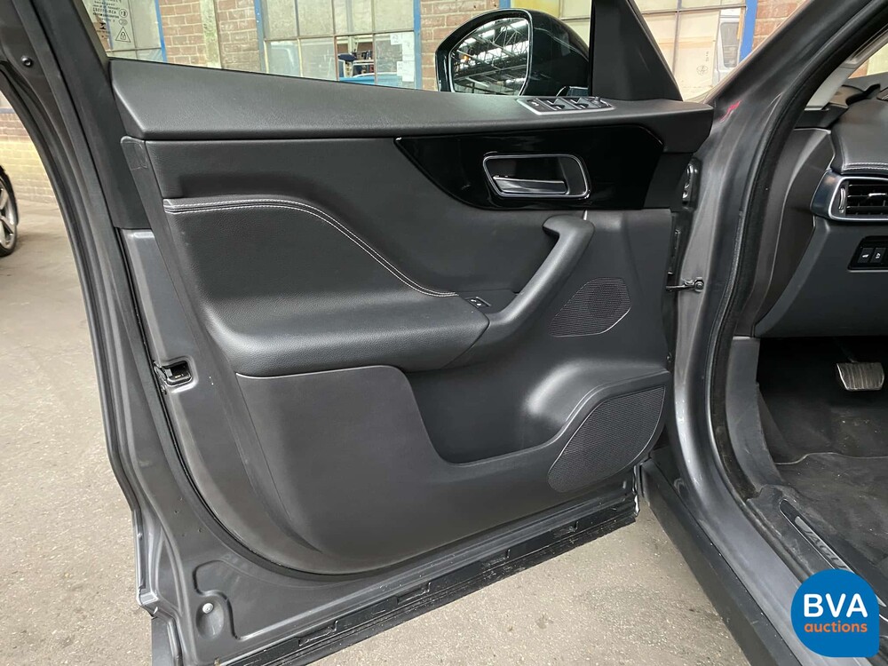 Jaguar F-Tempo 2.0 25t R-Sport AWD 250PS 2019, N-803-JS.