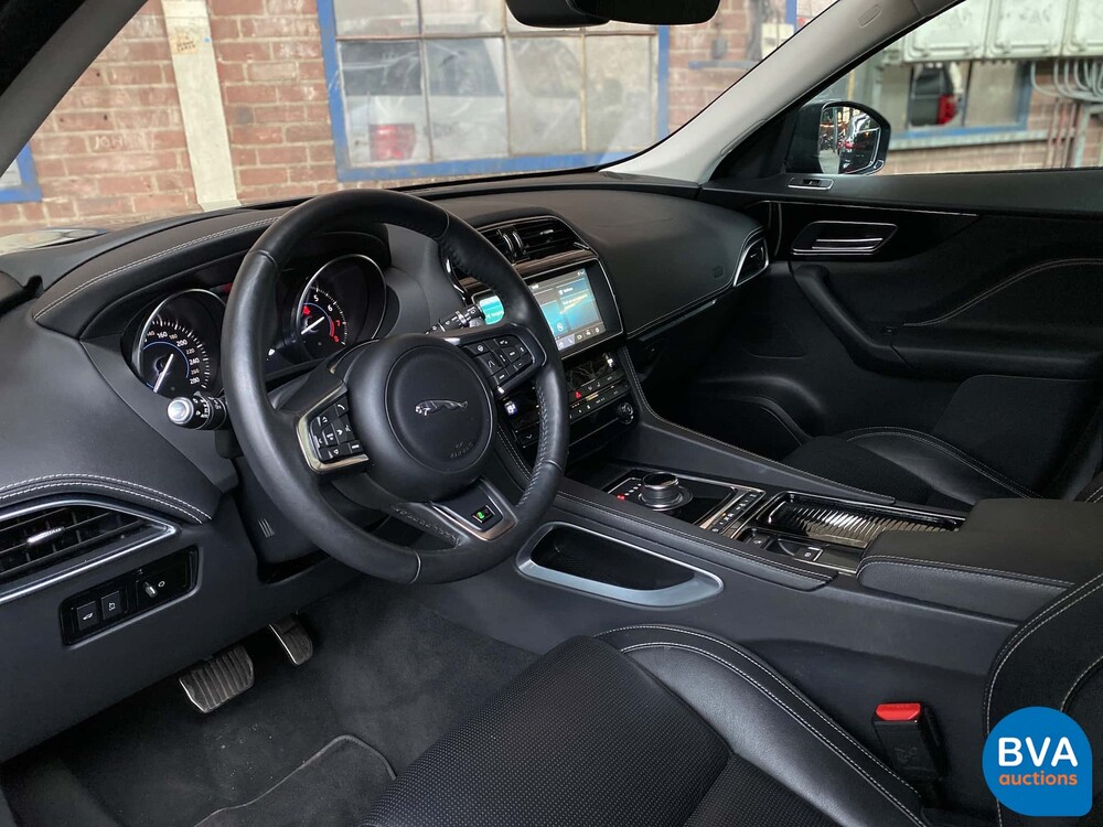 Jaguar F-Tempo 2.0 25t R-Sport AWD 250PS 2019, N-803-JS.