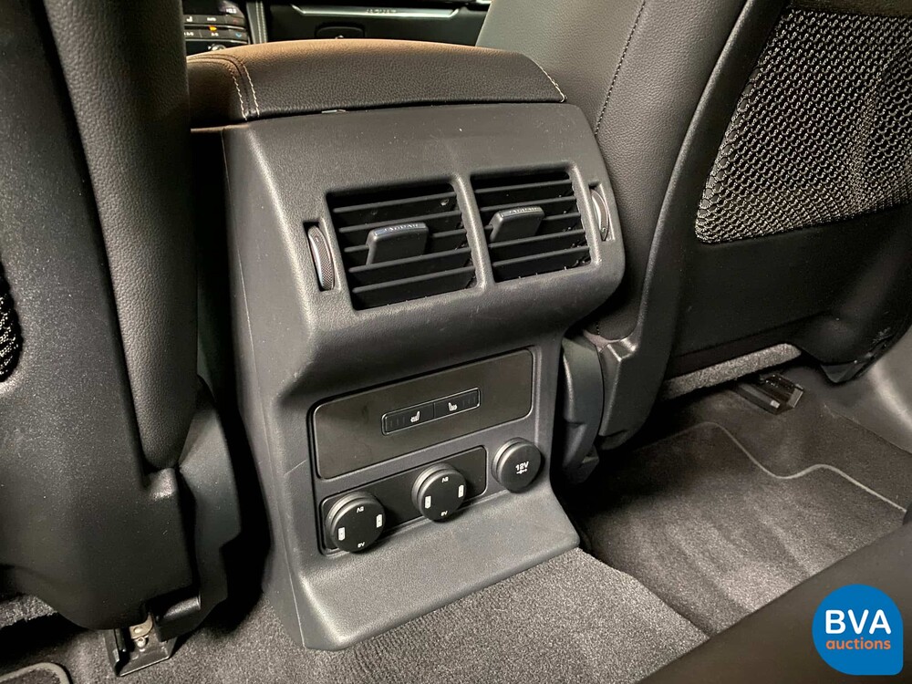 Jaguar F-Tempo 2.0 25t R-Sport AWD 250PS 2019, N-803-JS.