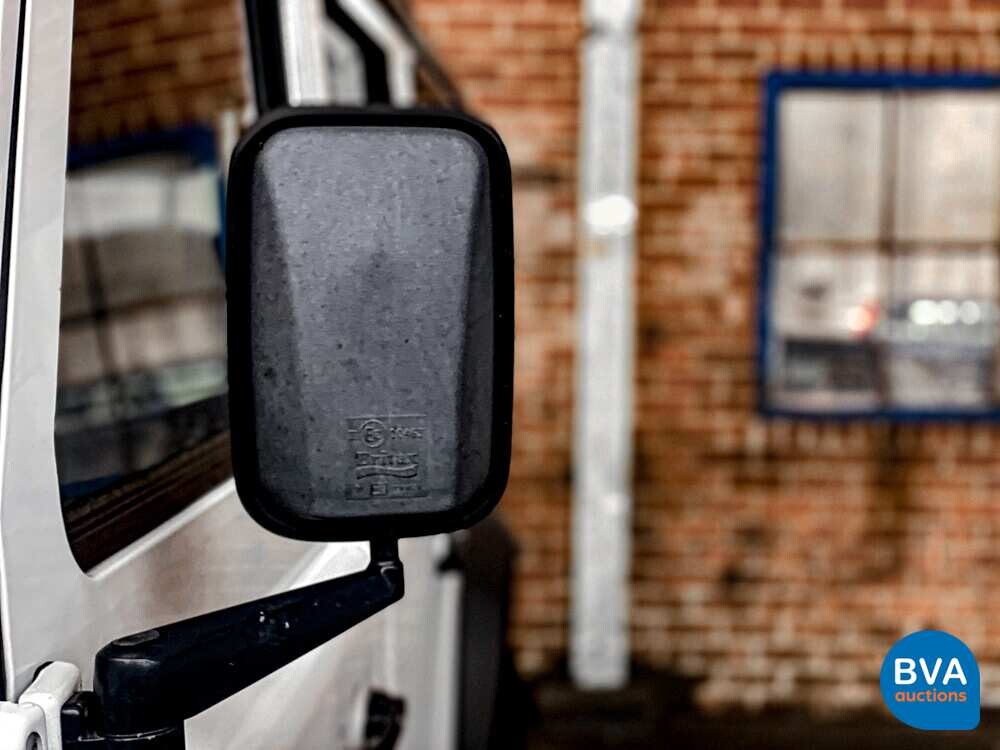 Land Rover Defender TD4 122 PS 2011, VX-466-H.