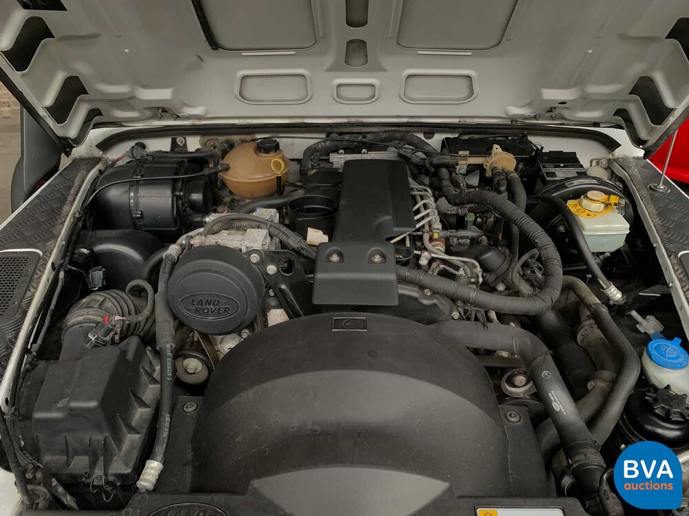 Land Rover Defender TD4 122hp 2011, VX-466-H.