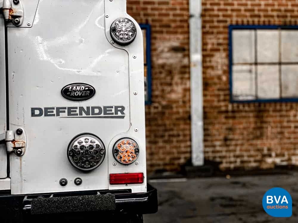 Land Rover Defender TD4 122 PS 2011, VX-466-H.