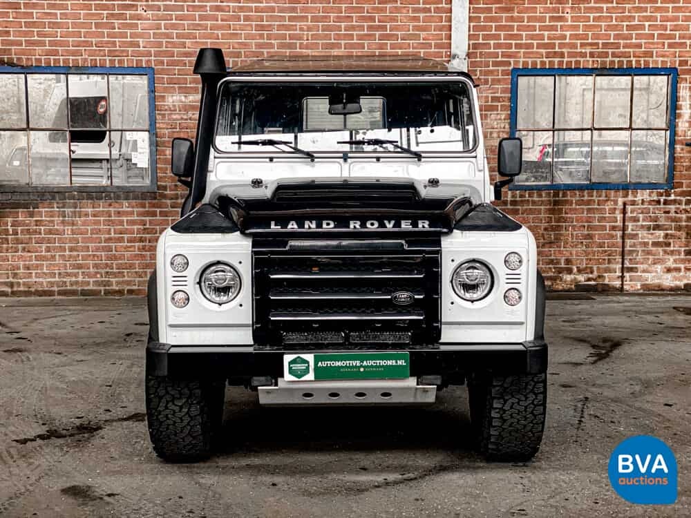 Land Rover Defender TD4 122 PS 2011, VX-466-H.