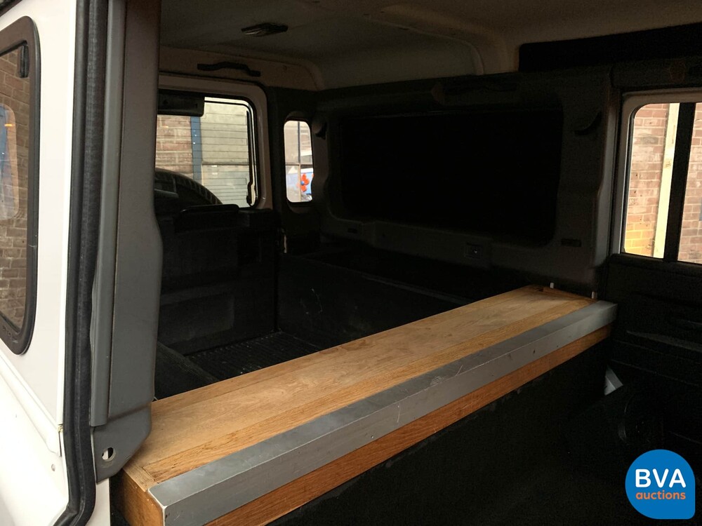 Land Rover Defender TD4 122 PS 2011, VX-466-H.