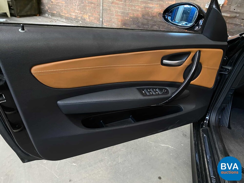 BMW 120i High Executive 1er Cabrio 170PS 2008 -Org. NL-, 35-GSH-3.