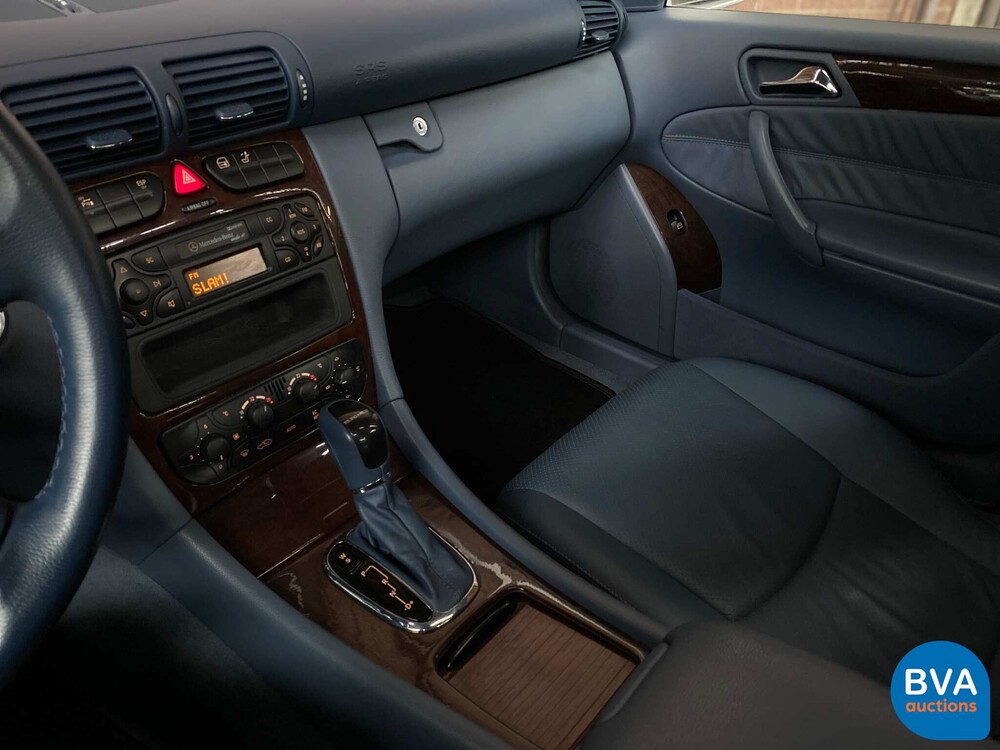 Mercedes-Benz C180 Elegance C-Klasse 129 PS 2001, L-274-JD.