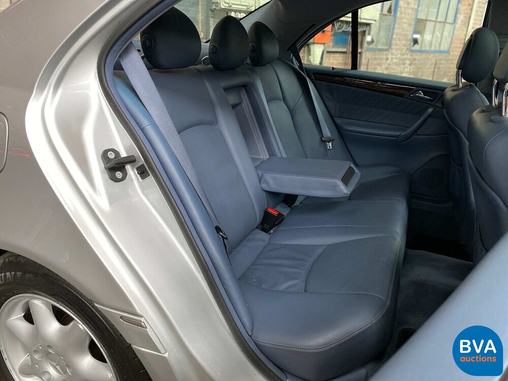 Mercedes-Benz C180 Elegance C-Klasse 129 PS 2001, L-274-JD.