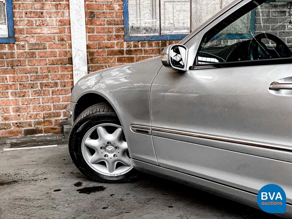 Mercedes-Benz C180 Elegance C-Klasse 129 PS 2001, L-274-JD.