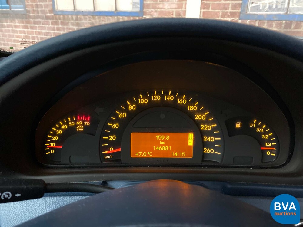 Mercedes-Benz C180 Elegance C-Klasse 129 PS 2001, L-274-JD.