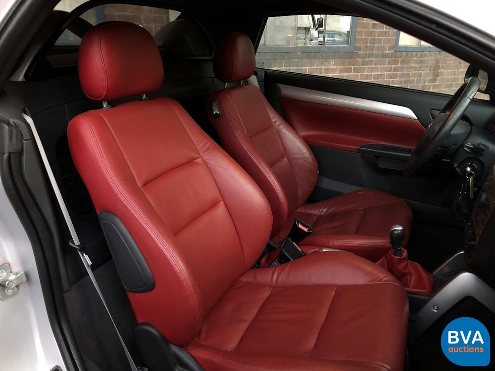 Opel Tigra Twin Top 1.4 16V, 51-XJ-PS.