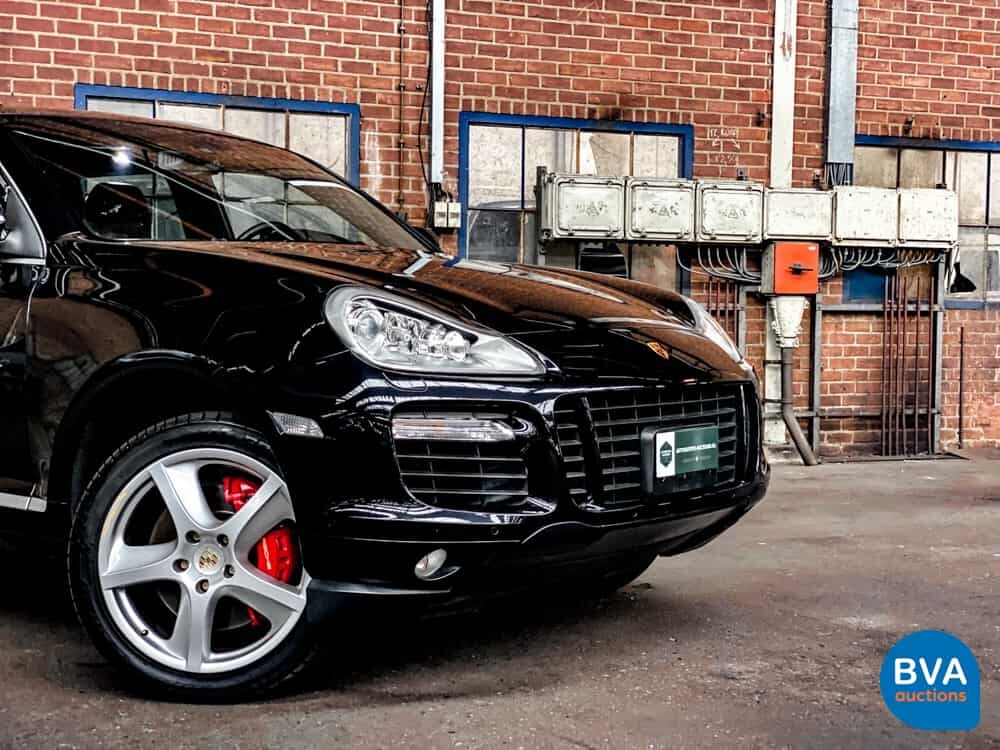 Porsche Cayenne Turbo 4.8 V8 500 PS 2008.