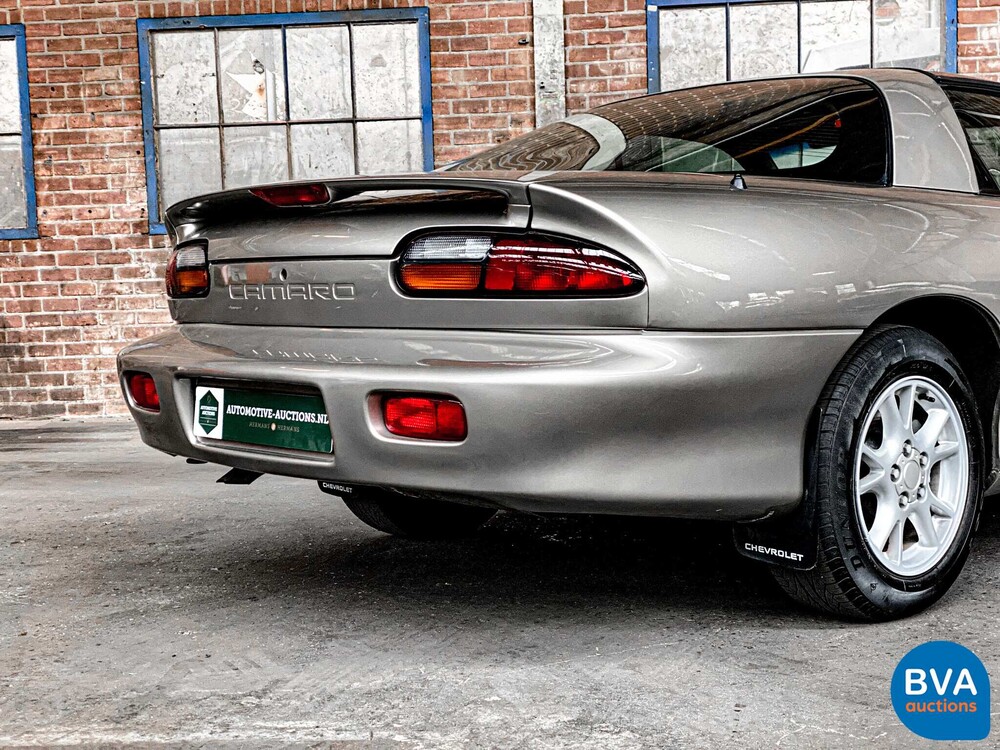 2001 Chevrolet Camaro Coupé 194 PS.