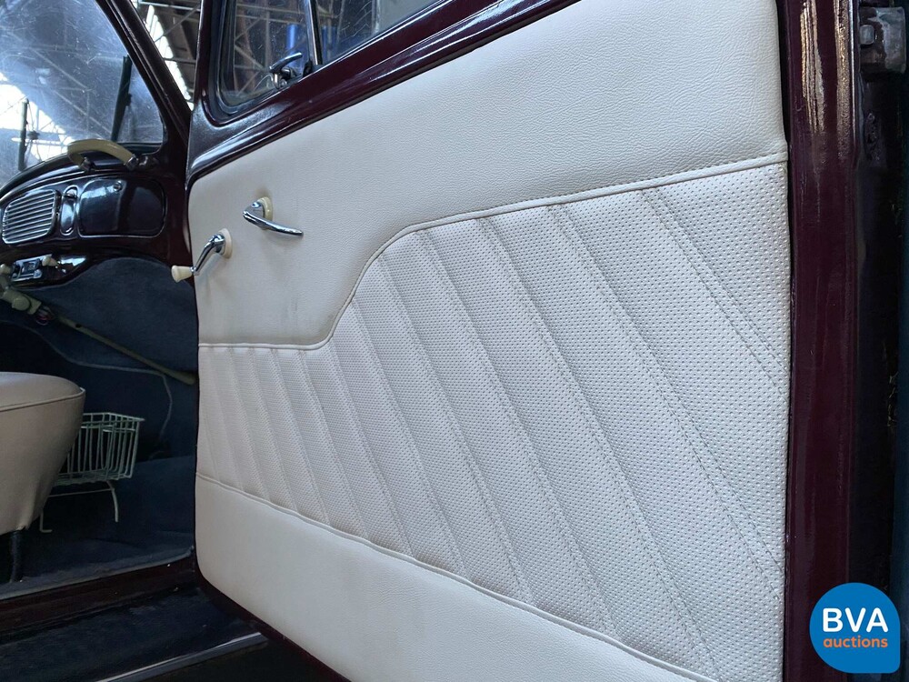 Volkswagen Käfer 1600 Rot 1953.