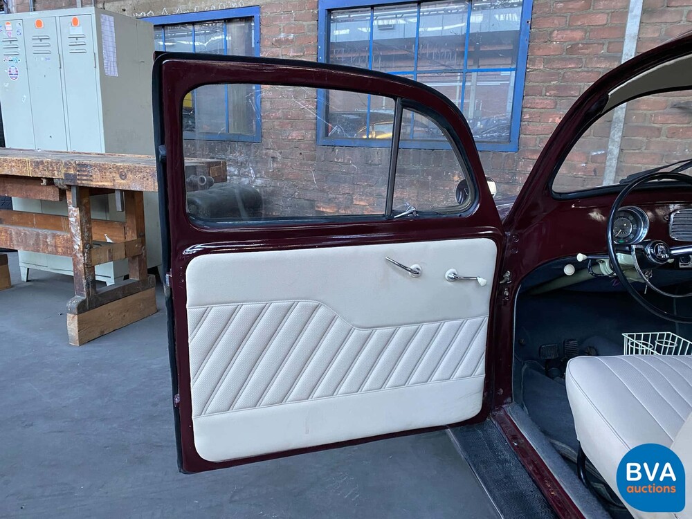 Volkswagen Käfer 1600 Rot 1953.