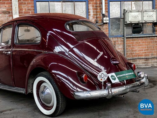 Volkswagen Käfer 1600 Rot 1953.