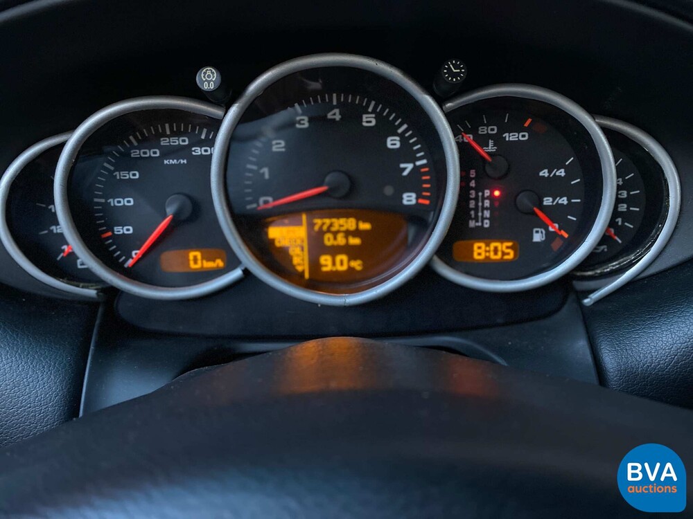 Porsche 911 996 3.6 Carrera 320 PS 2002 -YOUNGTIMER-.