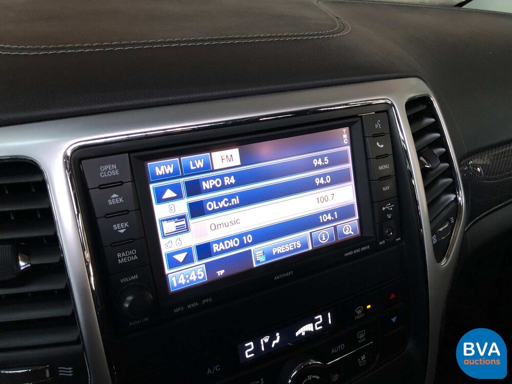 Jeep Grand Cherokee SRT8 6.4 V8 469 PS 2013.