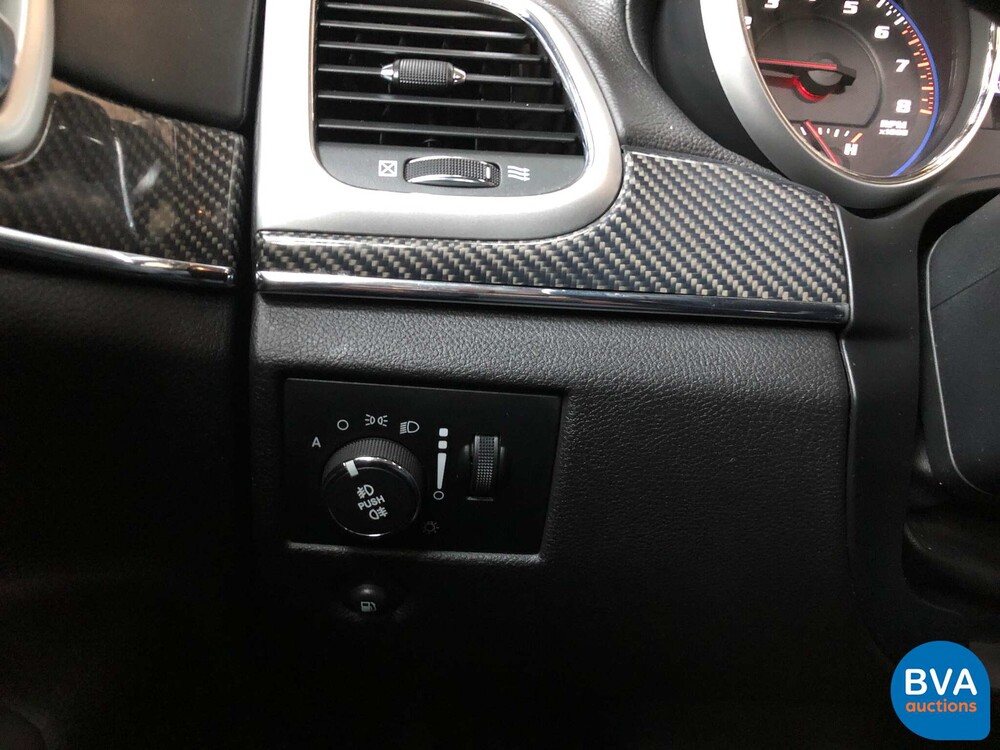 Jeep Grand Cherokee SRT8 6.4 V8 469 PS 2013.