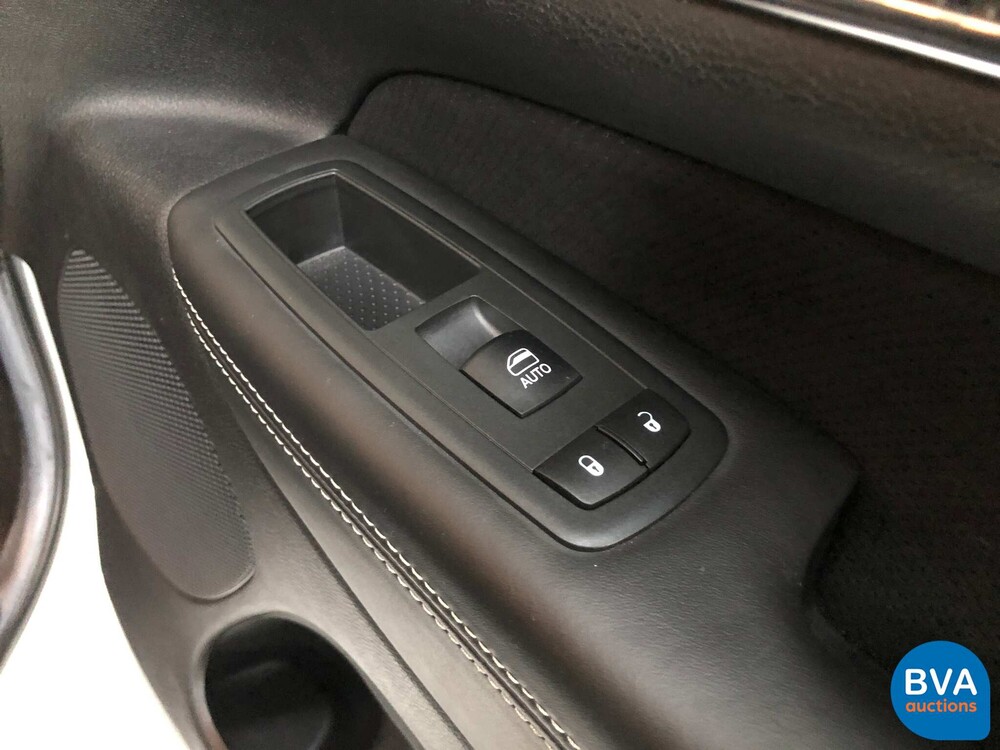 Jeep Grand Cherokee SRT8 6.4 V8 469 PS 2013.