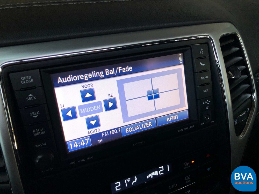 Jeep Grand Cherokee SRT8 6.4 V8 469 PS 2013.