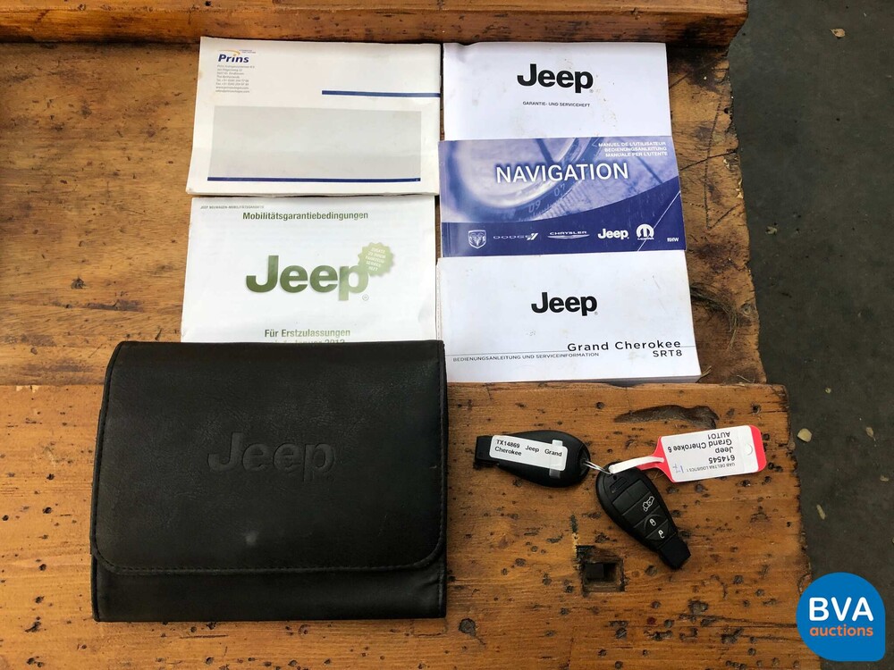 Jeep Grand Cherokee SRT8 6.4 V8 469 PS 2013.