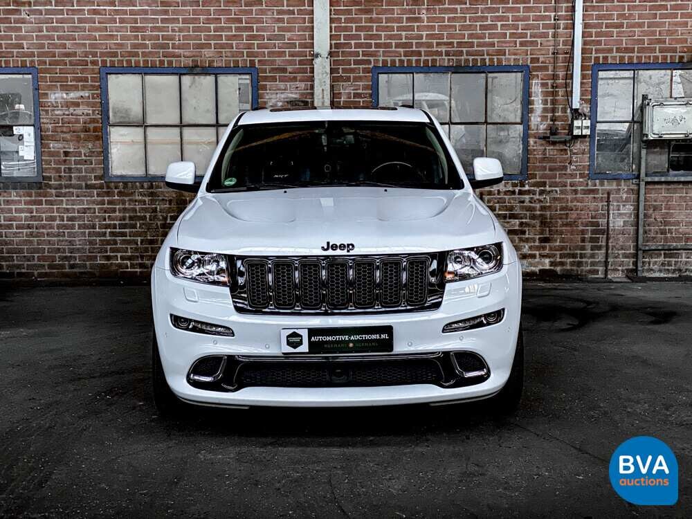 Jeep Grand Cherokee SRT8 6.4 V8 469 PS 2013.