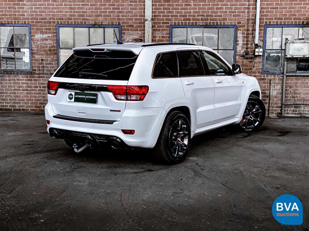Jeep Grand Cherokee SRT8 6.4 V8 469 PS 2013.