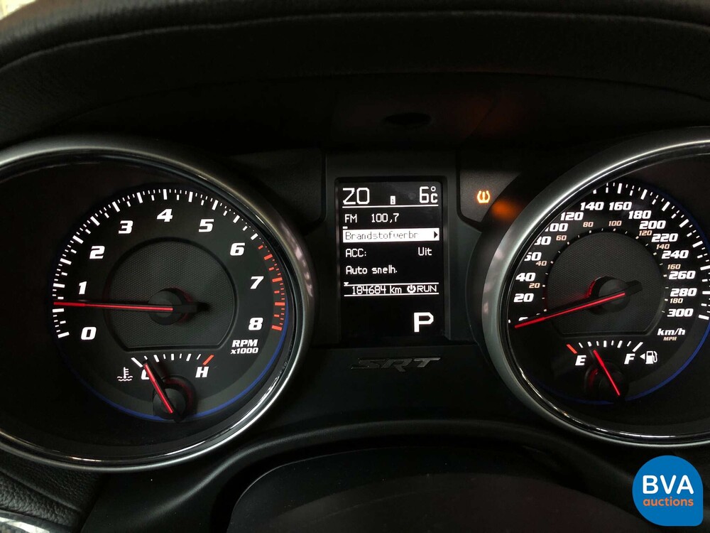 Jeep Grand Cherokee SRT8 6.4 V8 469 PS 2013.