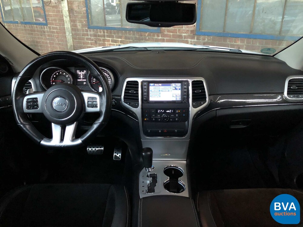 Jeep Grand Cherokee SRT8 6.4 V8 469 PS 2013.