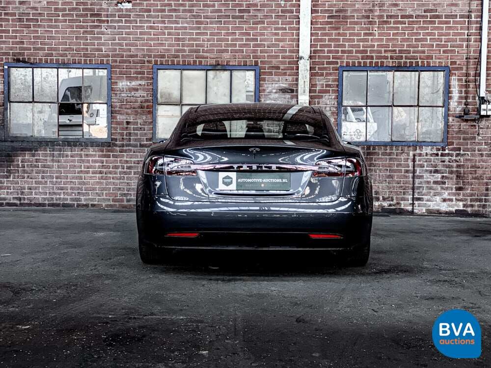 Tesla Model S 75 333 PS 2017 -Org. NL-, PP-332-T.