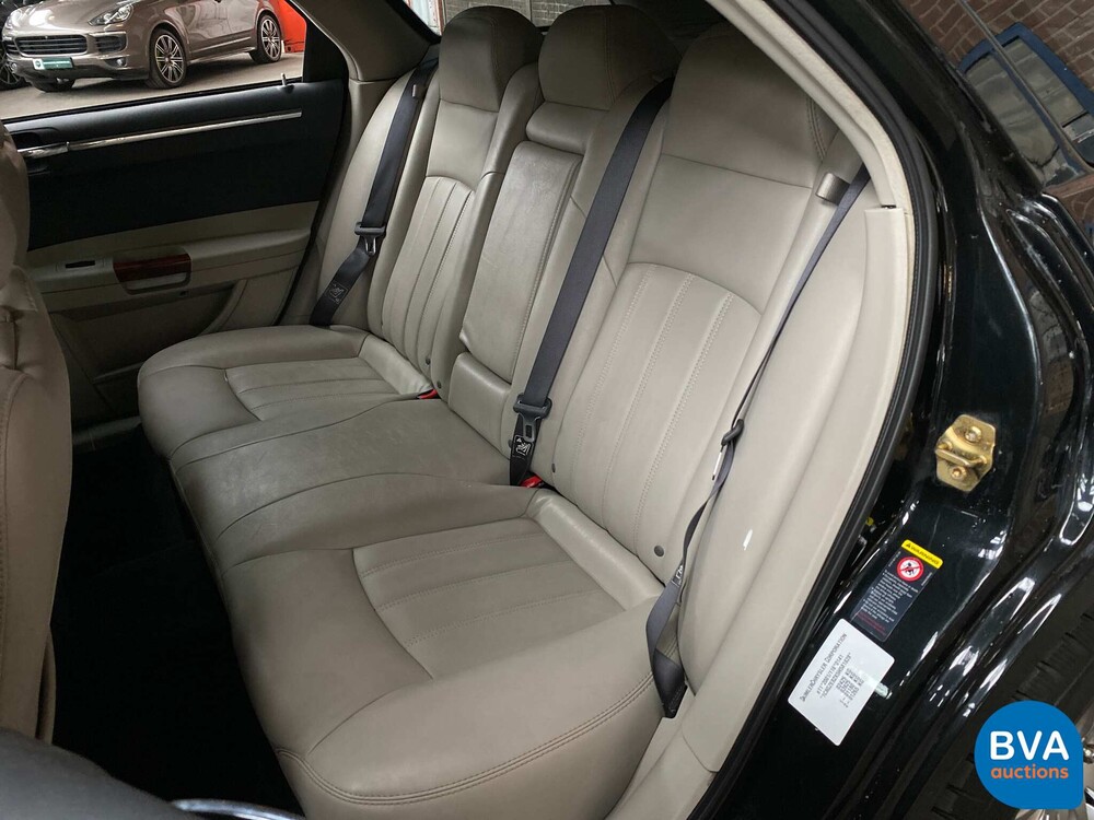 Chrysler 300C Touring 5.7L V8 340PS 2006, 72-SF-ZL.