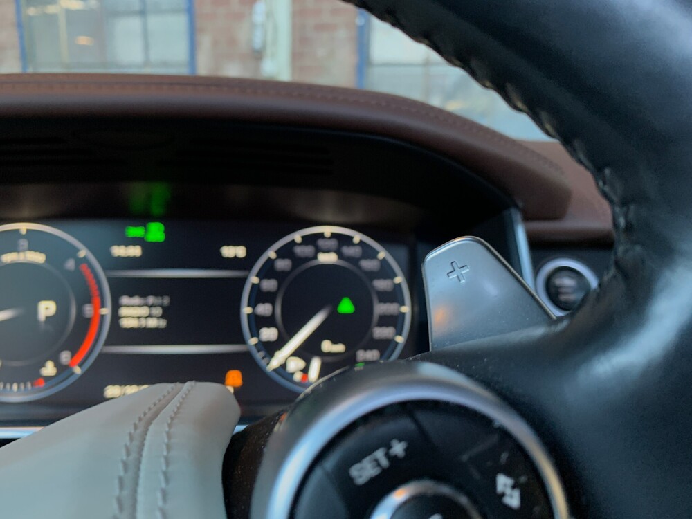 Land Rover Range Rover Autobiographie SDV8 4.4 340 PS -Org NL-2014, 1-TNF-47.