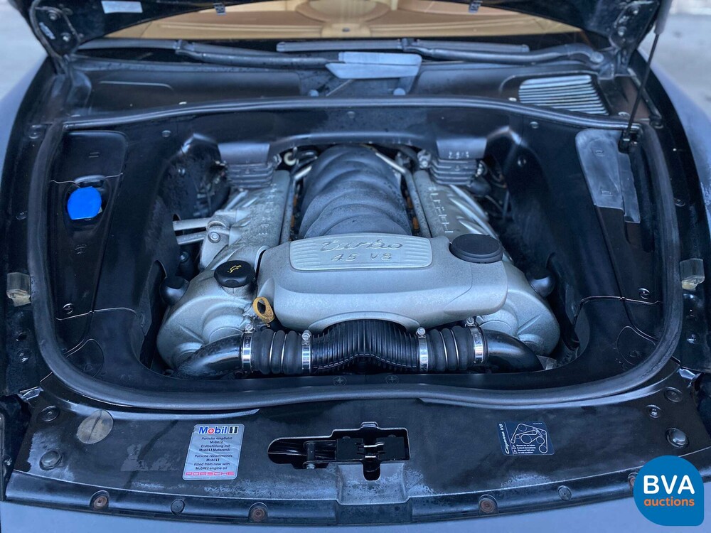 Porsche Cayenne Turbo 4.5 V8 450 PS 2005 -YOUNGTIMER-.
