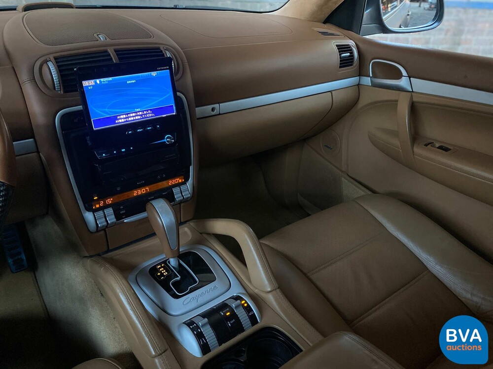 Porsche Cayenne Turbo 4.5 V8 450 PS 2005 -YOUNGTIMER-.