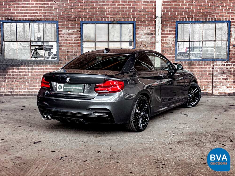 BMW 218d Coupé M-Sport M-PERFORMANCE 136pk 2018 2er Coupé.